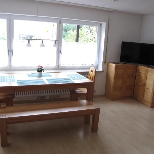 Ferienwohnung Dettenhausen โรงแรมในDettenhausen