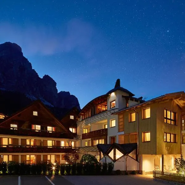Residence Mugun, hotel v destinaci Corvara in Badia