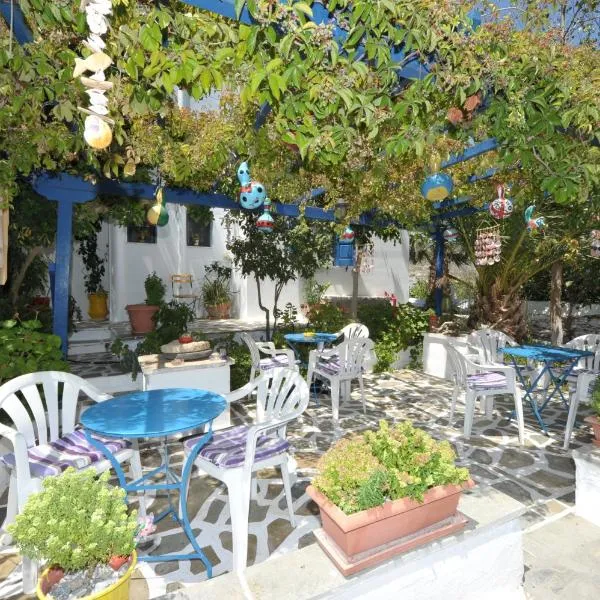 Pension Sofia Amorgos, hotel i Rakhídhion