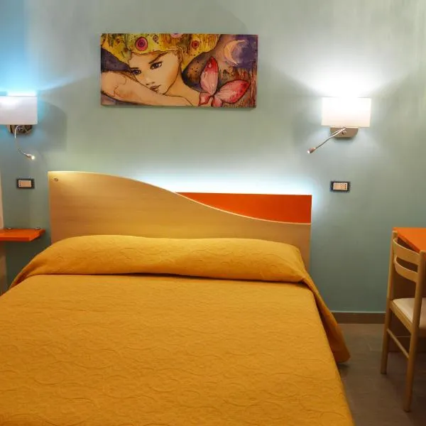 Good Night Moon B&B, hotel en Crotone