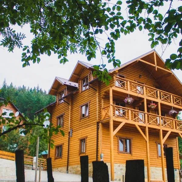 Guest House Svitliza, hotel in Yaremche