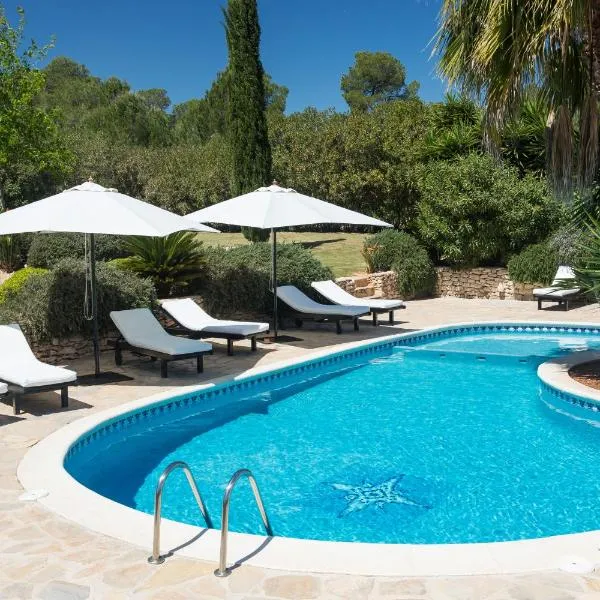 Agroturismo Can Guillem, hotel v destinácii Santa Gertrudis de Fruitera