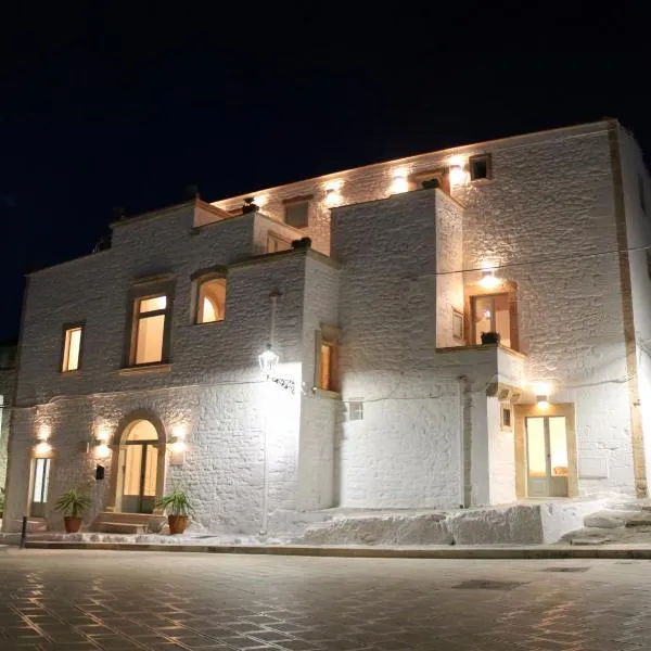 Palazzo Camarda B&B, hotel v destinaci Ceglie Messapica
