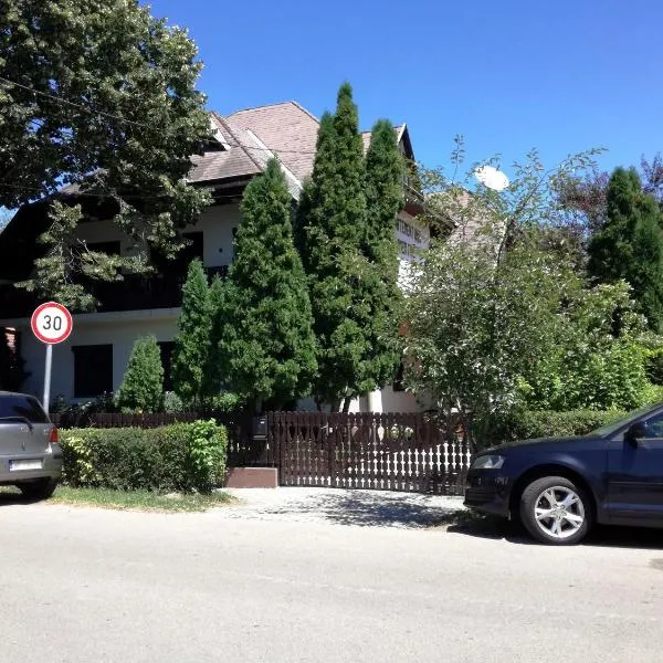 Polski Dom Wczasowy nad Balatonem, khách sạn ở Siófok