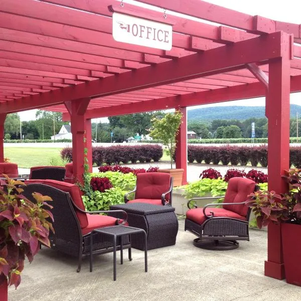 Vinehurst Inn & Suites, hotel v destinaci Hammondsport