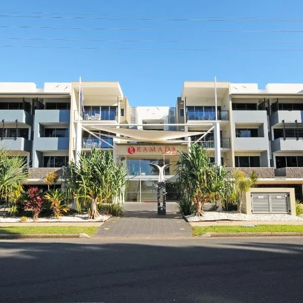 Ramada by Wyndham Hervey Bay, hotel di Fraser Island