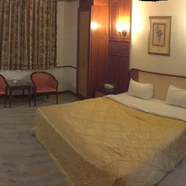 ChangSing Business Motel, hotel di Xinhua