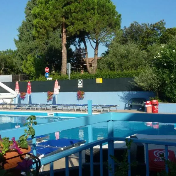 Campeggio Bruno, hotel en Moniga del Garda