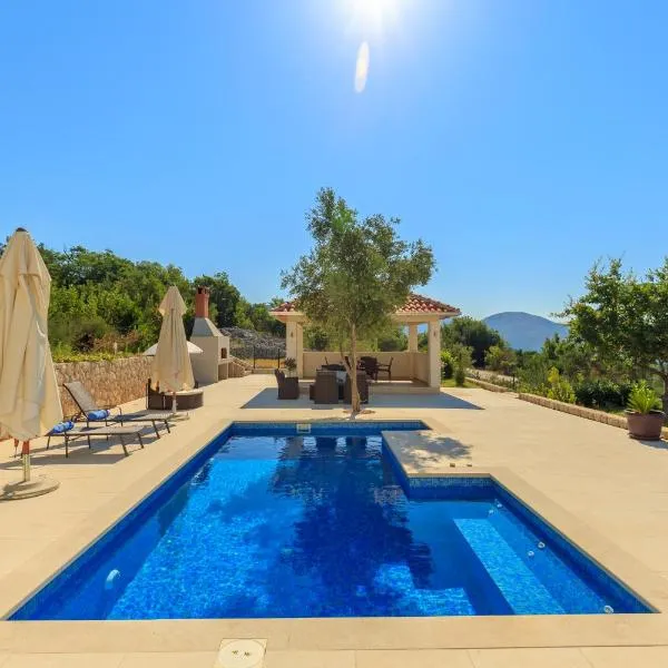 Hedera Estate, Villa Hedera VII, hotel in Zaton