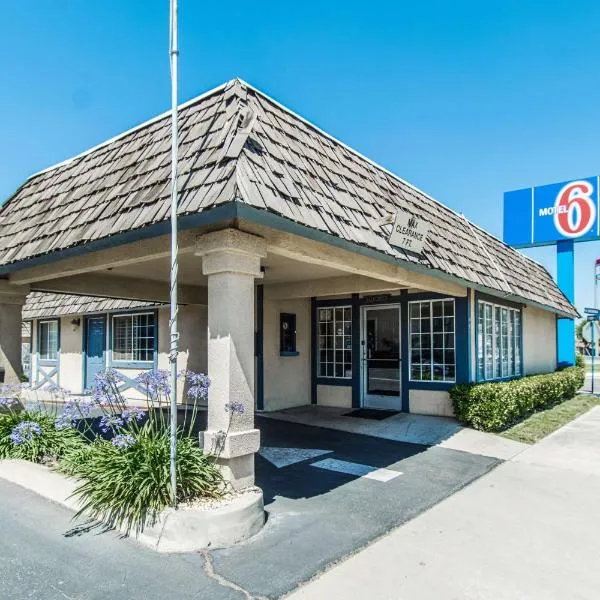 Motel 6-Kingsburg, CA, hotel in Selma