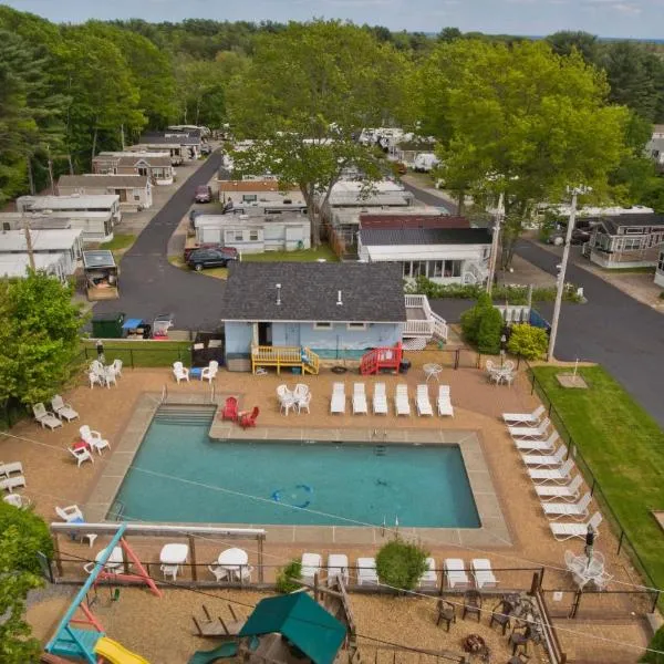 Drake's Island Resort & Cottages, hotel in Wells