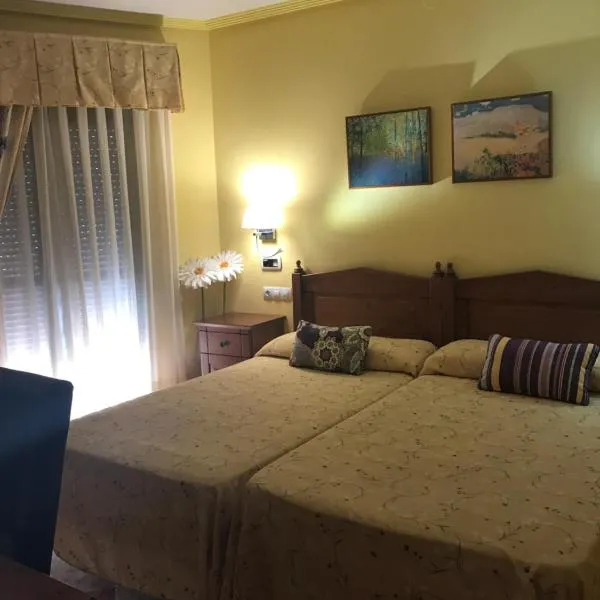 Hotel Lucero – hotel w mieście Cuevas del Almanzora
