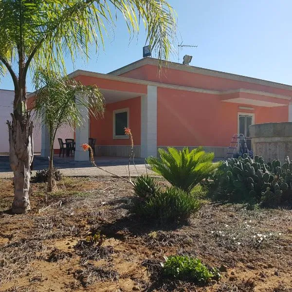 갈라토네에 위치한 호텔 villetta immersa nel verde