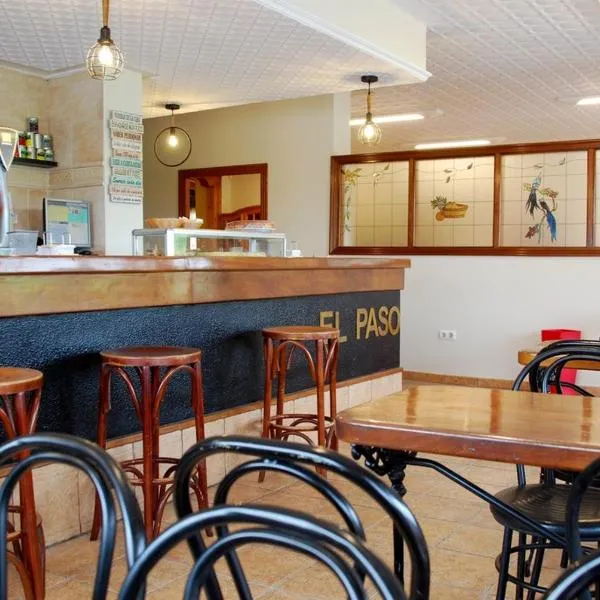 Hostal El Paso, ξενοδοχείο σε Beranga