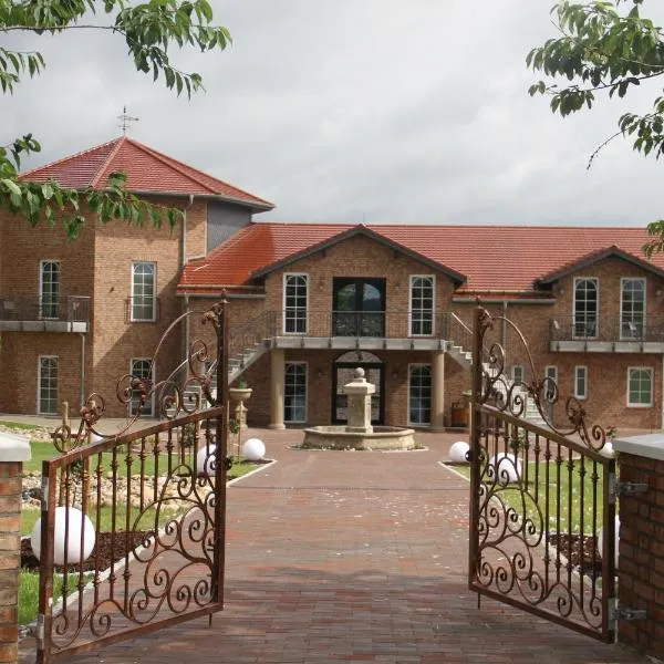 Kur-& Landhotel Borstel - Treff, hotel in Sternberger Burg