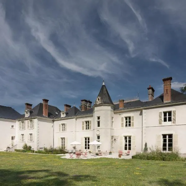 Chateau de la Rozelle, hotel in Les Montils