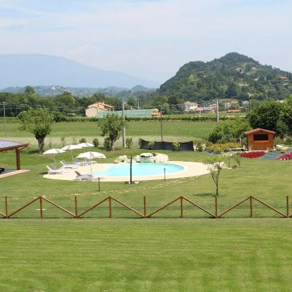 Country House Barone D'Asolo โรงแรมในอาโซโล