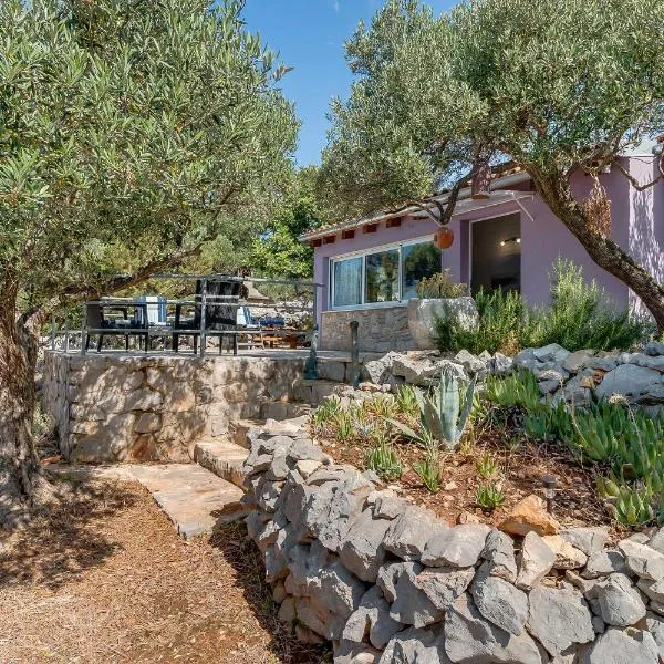 Holiday home Nikol, hotel v destinaci Veli Lošinj