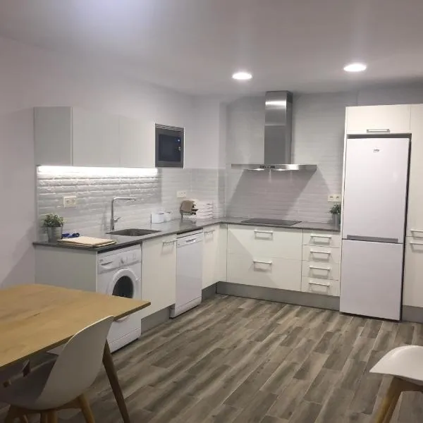 Apartaments Colibri, hotel di Cambrils