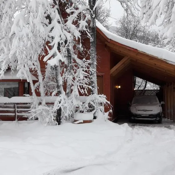 Cabañas Tronco Mayen, hotel sa Nevados de Chillan