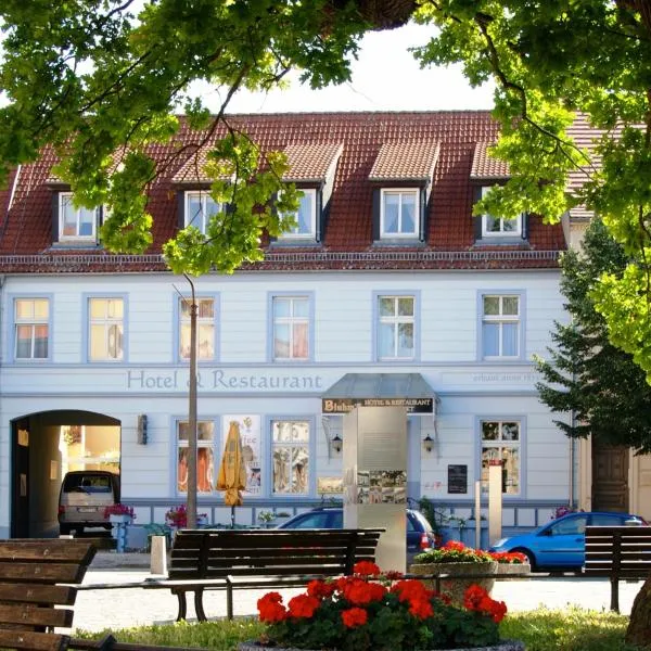 Bluhm's Hotel & Restaurant am Markt, hotell i Darsikow