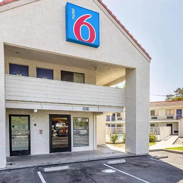 Motel 6-Fresno, CA, hotell i Muscatel