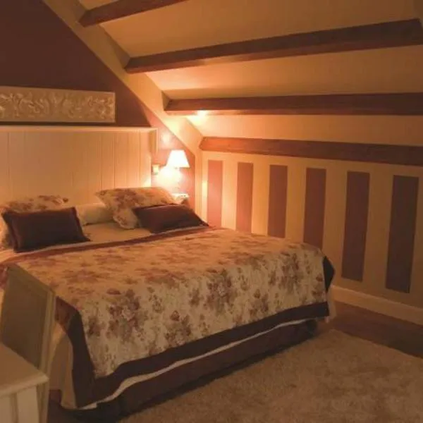 Casón de la Marquesa, hotel v destinaci Las Fraguas