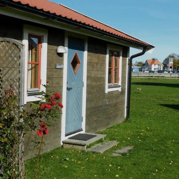 Talluddens Stugby, hotel v destinaci Färjestaden