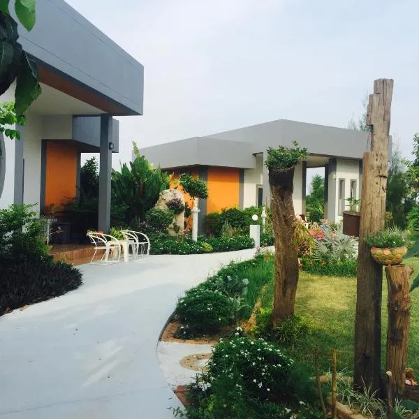Ok Farm Resort, hotel in Det Udom