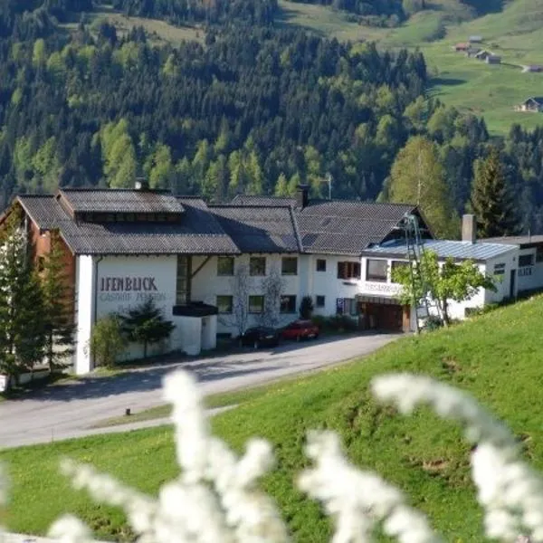 Gasthof Hotel IFENBLICK, hotel v destinaci Sibratsgfäll