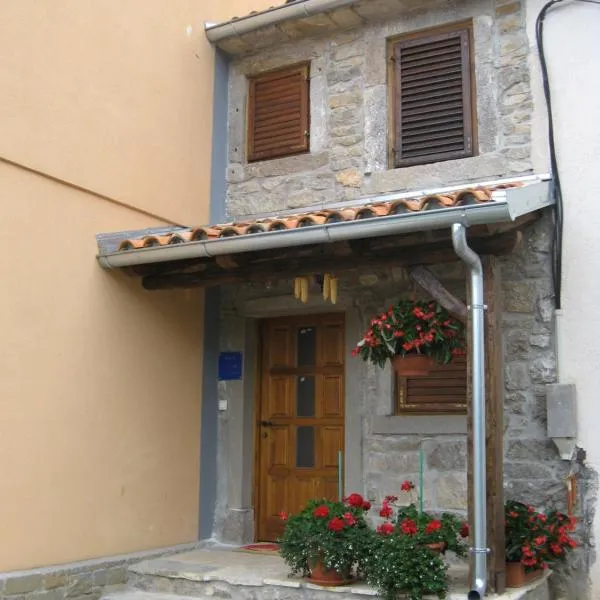Antonia & Arian, hotel v destinaci Roč