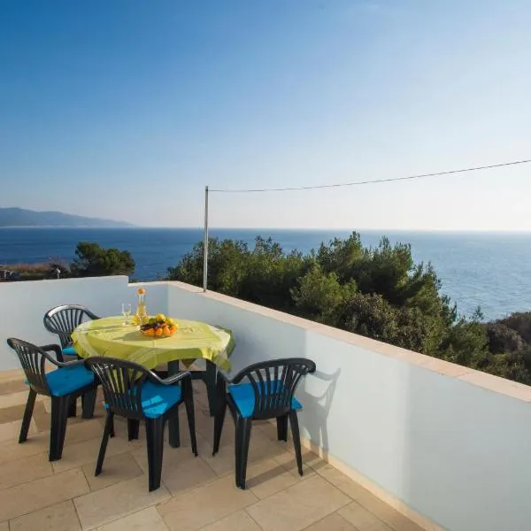 Apartmani Tomic, hotel v destinaci Zavalatica