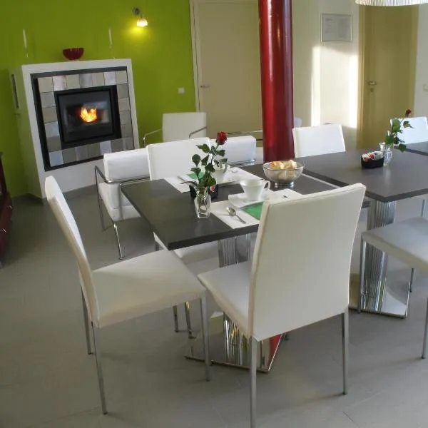 6 Porte Guesthouse, hotel v destinaci Mantova