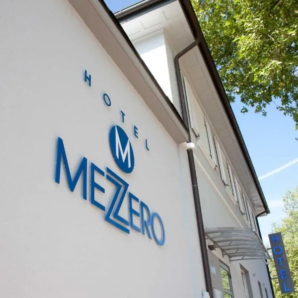 Hotel Mezzero, hotel in Waldshut-Tiengen