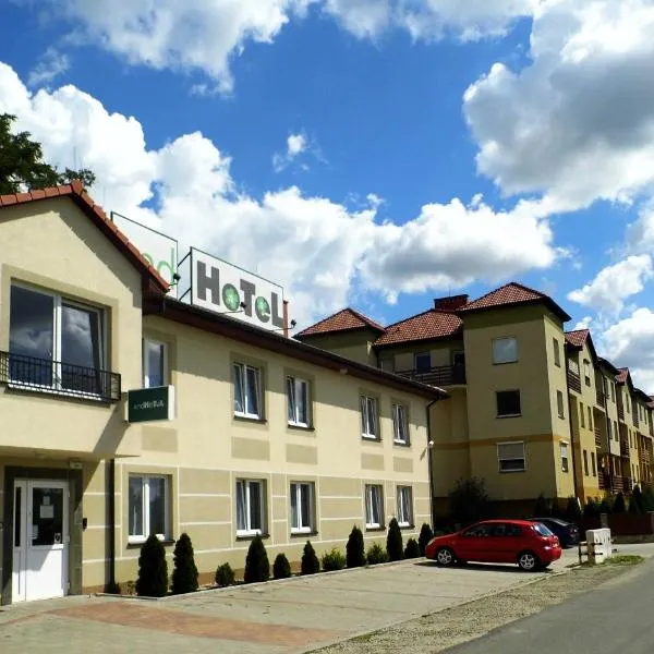 EndHotel Bielany Wroclawskie, hotelli kohteessa Bielany Wrocławskie