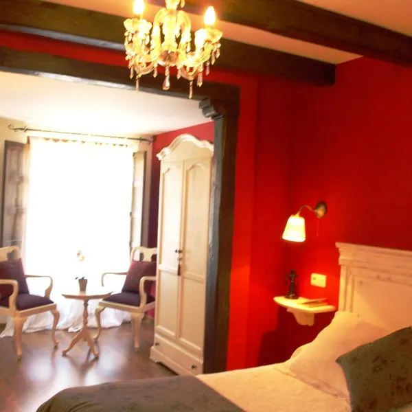 Casa del Infanzón, hotel Sos del Rey Católicóban