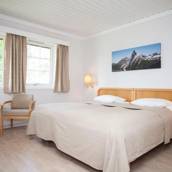 Stetind Hotel, hotel v destinaci Kjøpsvik