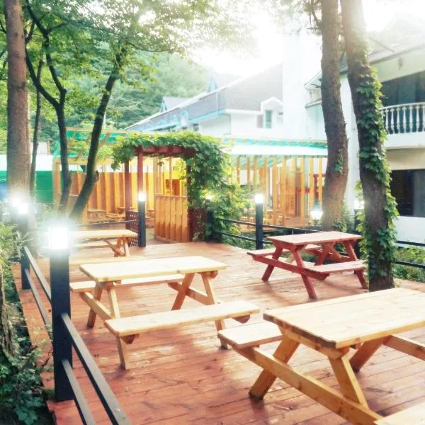 White House, hotel di Sokcho