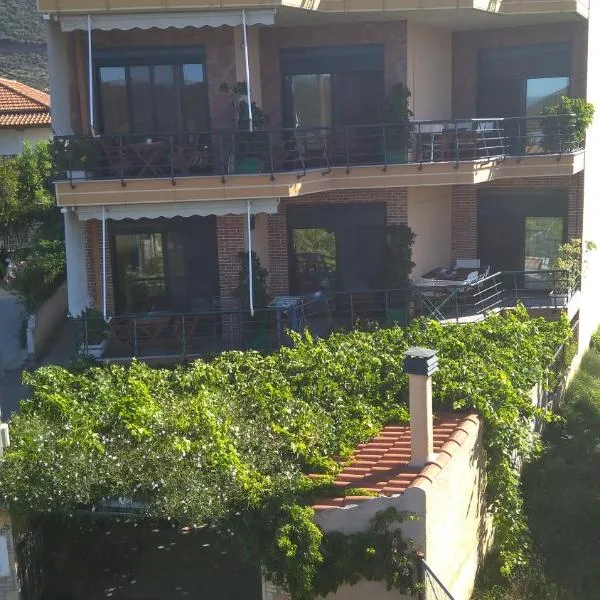 Nikolitsa Apartments, hotel em Glyfada Fokidas