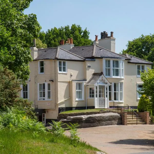 Mount Edgcumbe, hotel in Royal Tunbridge Wells