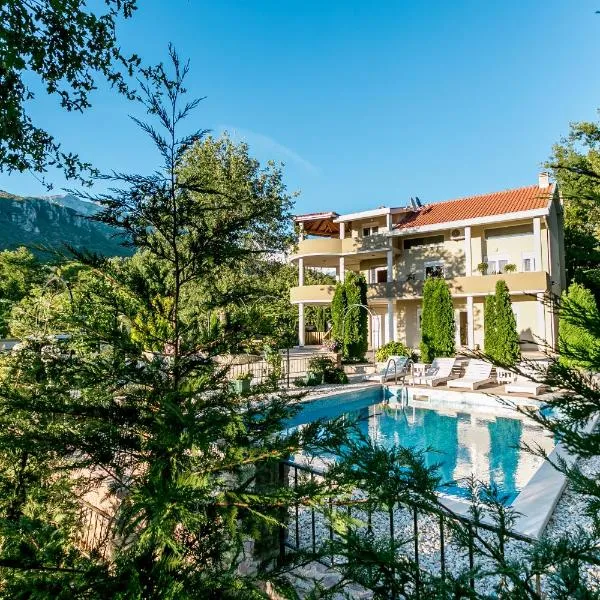 Villa Besha, hotel in Herceg-Novi