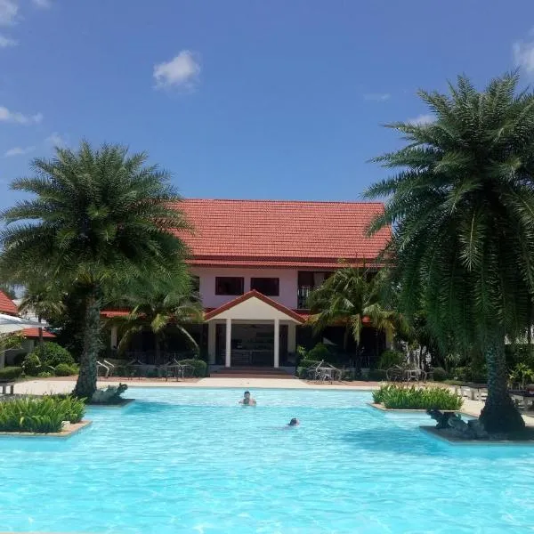 Armonia Village Resort and Spa, hotel en Thung Wua Laen Beach