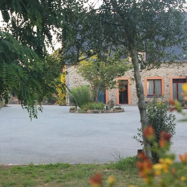 Chambres Aux Bonnes Herbes, hotel in Bais