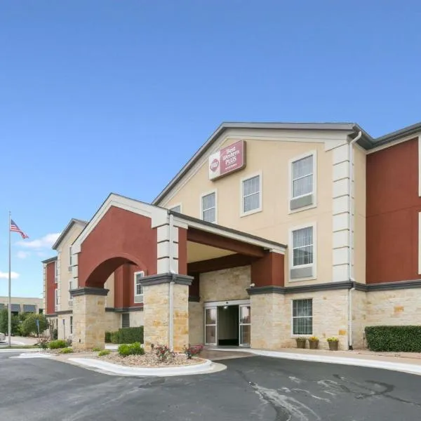 Best Western Plus Georgetown Inn & Suites, hotel in Jarrell