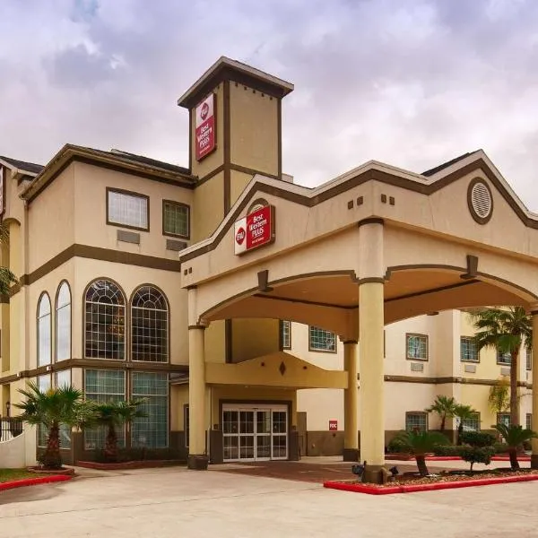 Best Western Plus New Caney Inn & Suites, hotelli kohteessa New Caney