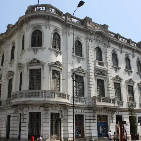 1900 Backpacker's Hostel, hotel di Lima