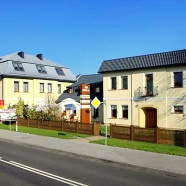 Pod Lipą, hotel in Biskupice