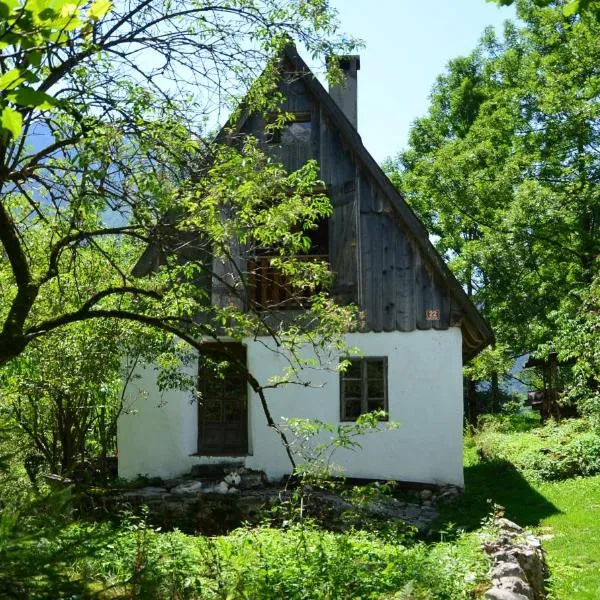 Bezgova Hišica, hotel a Bovec