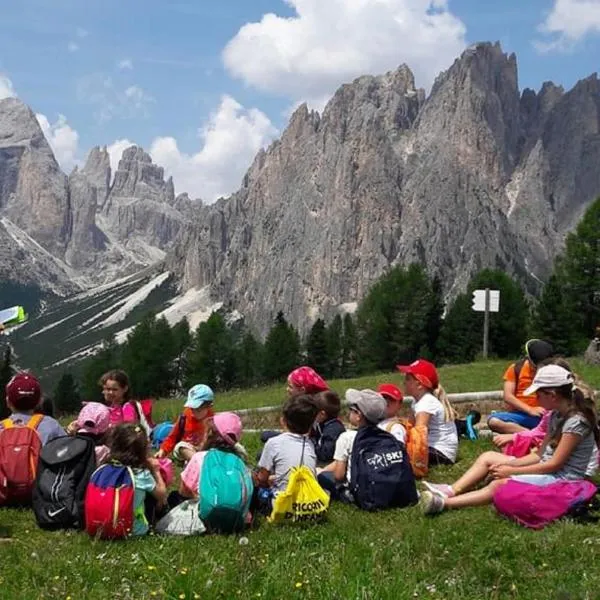 Family Hotel Gran Baita, hotel v destinaci Pozza di Fassa