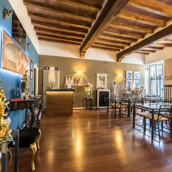 Domus San Martino GuestHouse, hotel v destinaci Piacenza